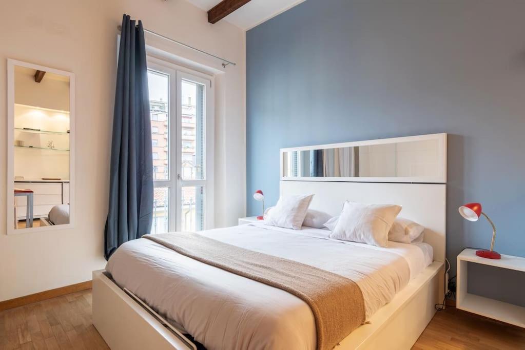 Frisi Fast Wifi Aircon Flexyrent Apartment